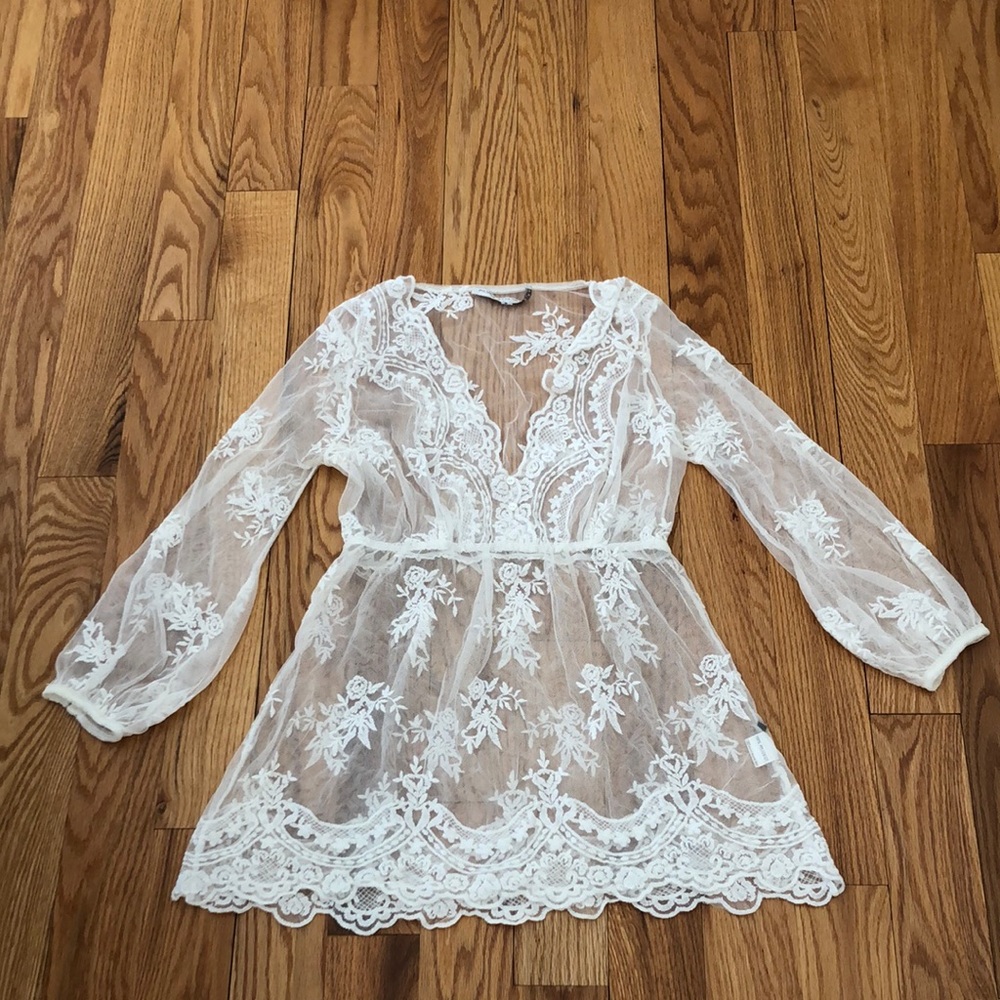 EUC Piluca Bayarri Ibiza White Sheer Lace Top Beach Swim Cover Up Size Large